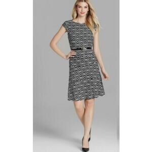 Anne Klein Size 10 Fit & Flare DRESS Black White Geo Texture A-Line Swing Medium